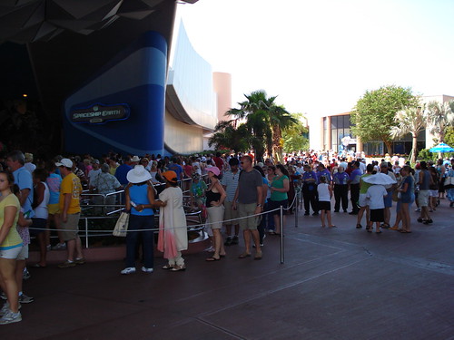 Spaceship Earth's wait time was for 20min today